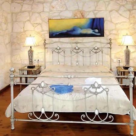 Villa Ira *